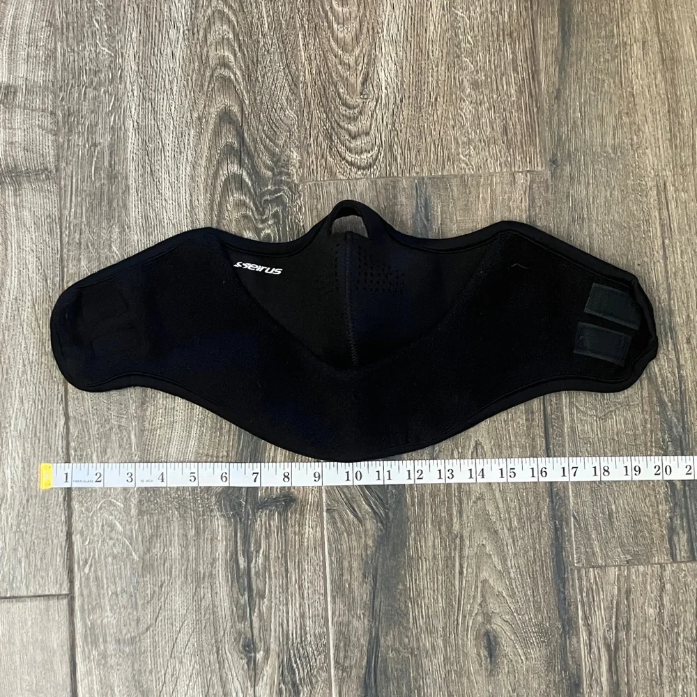 Seirus Black Face Mask Neoprene and fleece